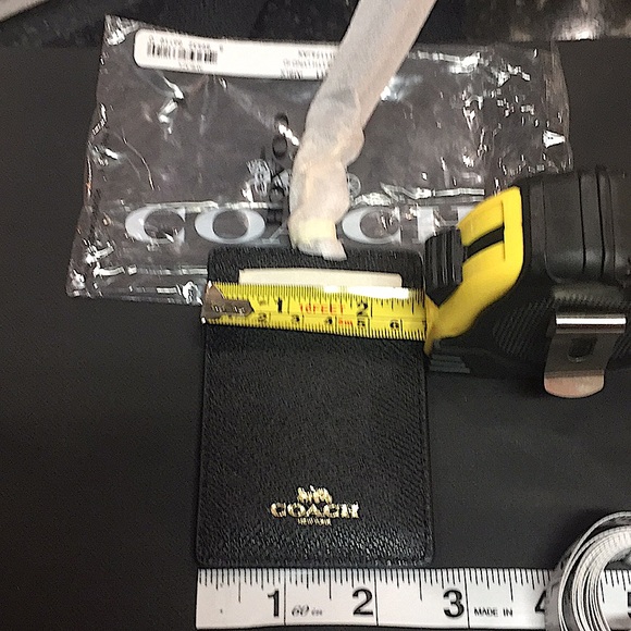 (UNISEX) COACH - ID LANYARD BLACK LEATHER (NWT) - Picture 15 of 15